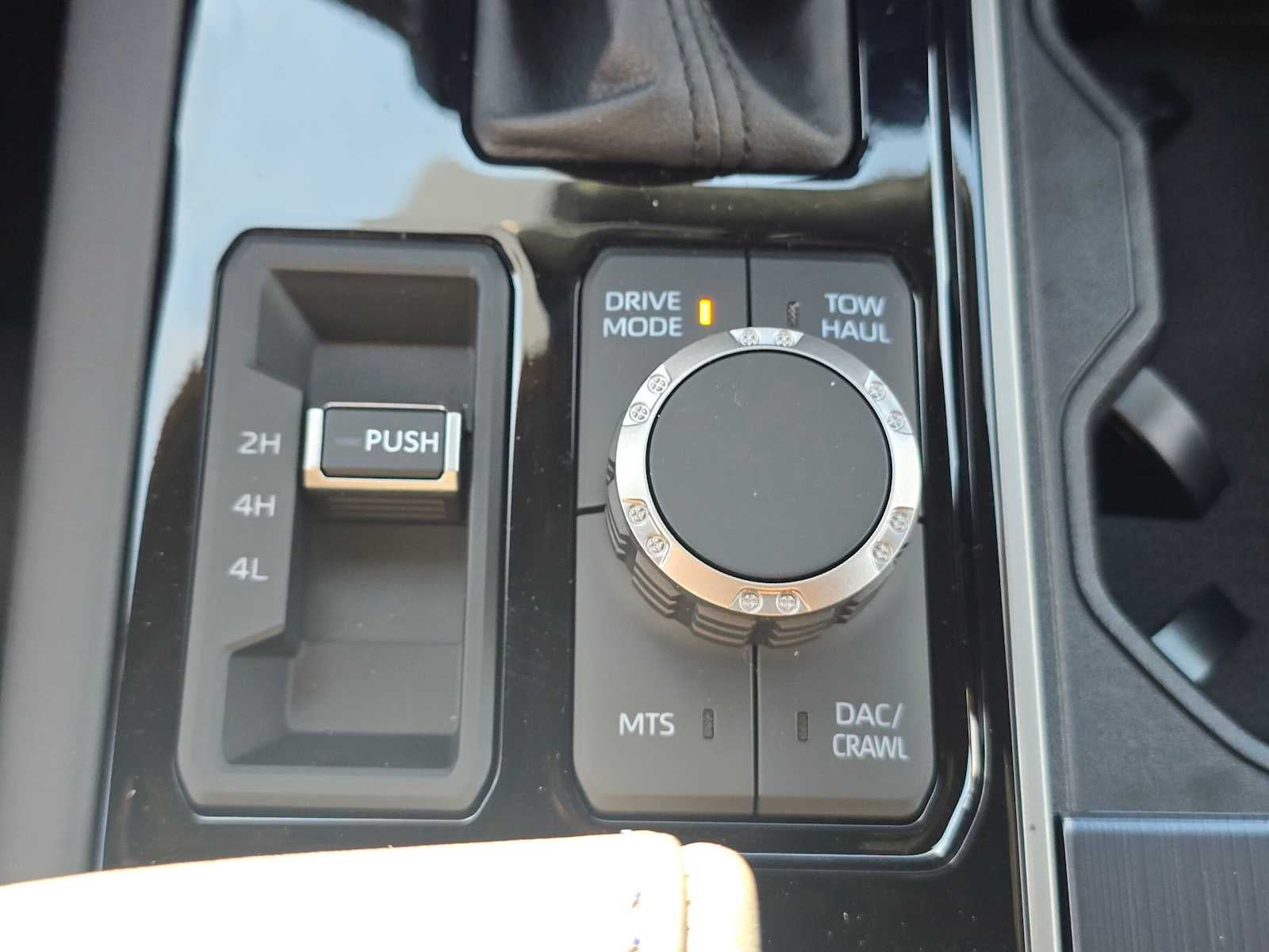 2026 Toyota Tundra i-FORCE MAX Tundra Platinum