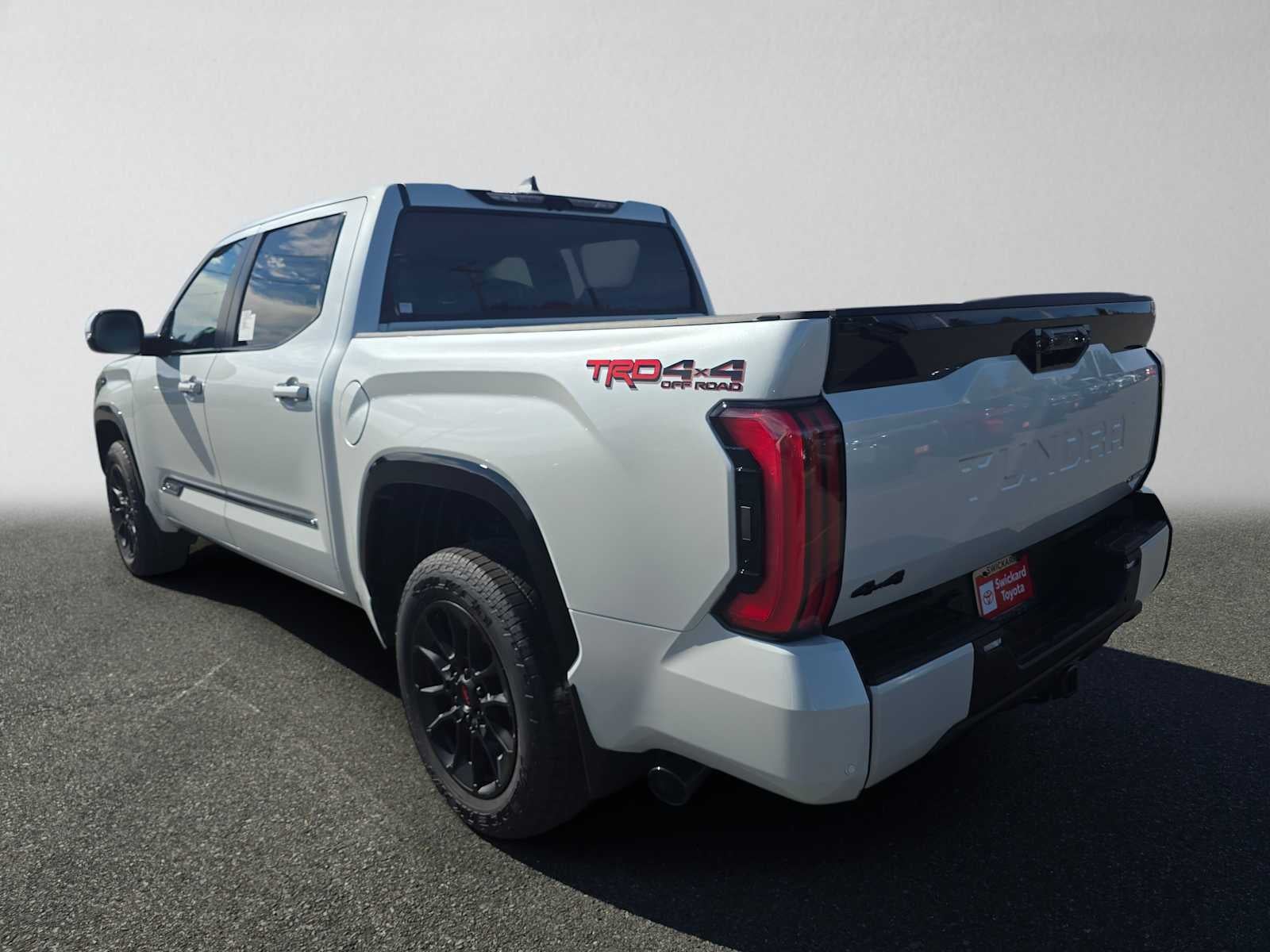 2026 Toyota Tundra i-FORCE MAX Tundra Platinum