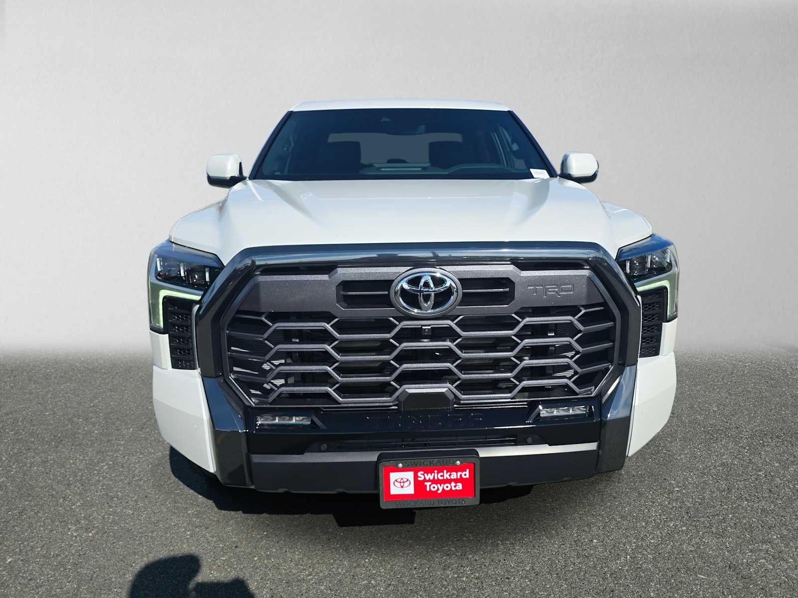 2026 Toyota Tundra i-FORCE MAX Tundra Platinum