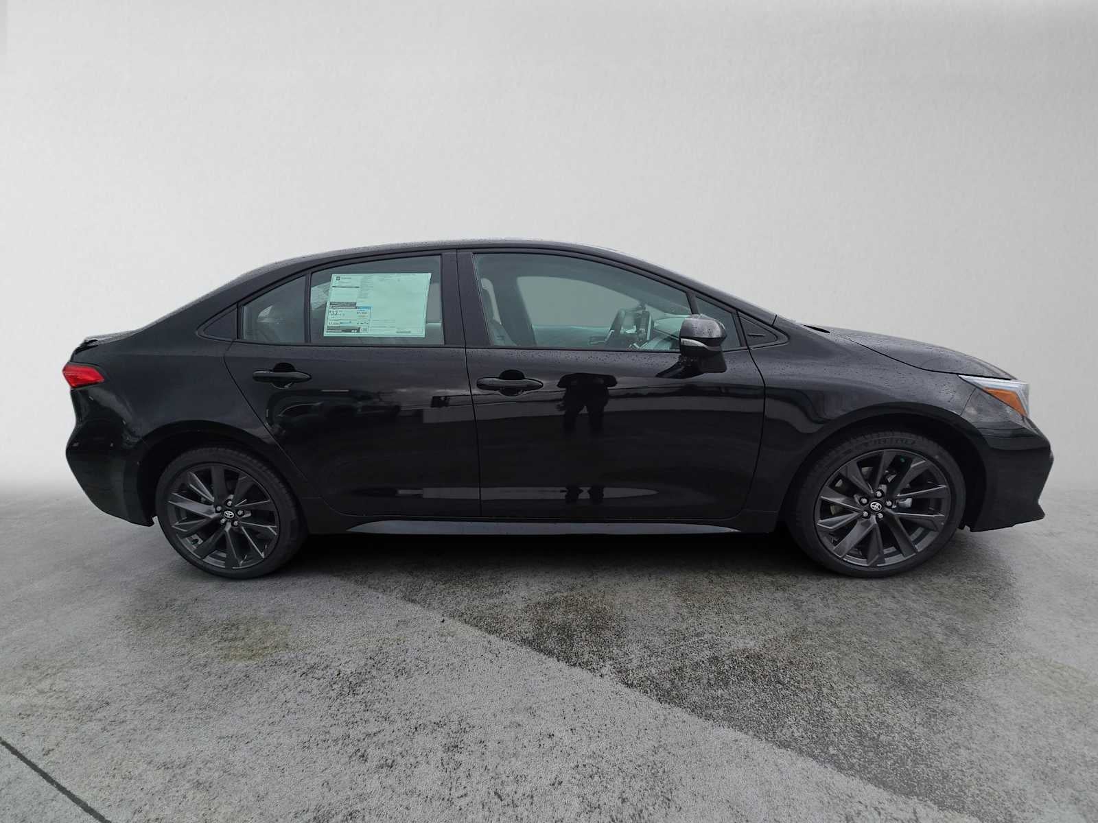 2027 Toyota Corolla SE