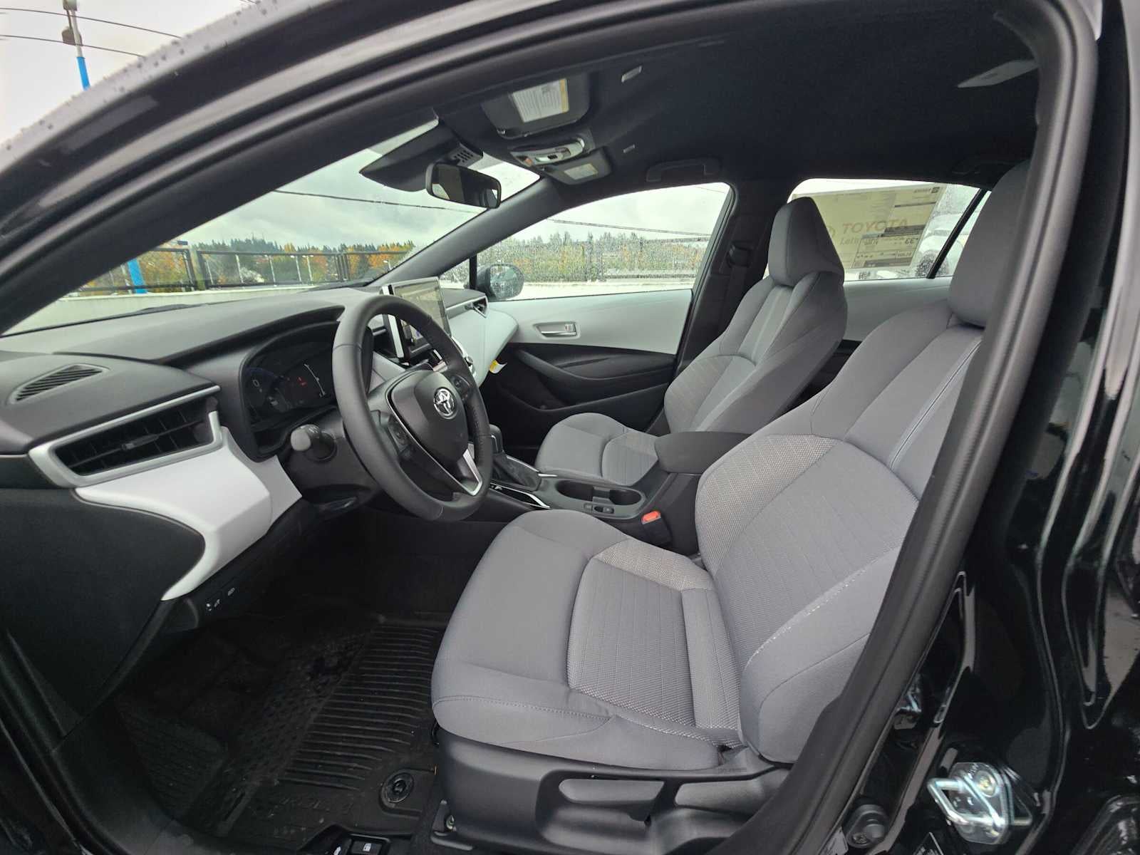 2027 Toyota Corolla SE