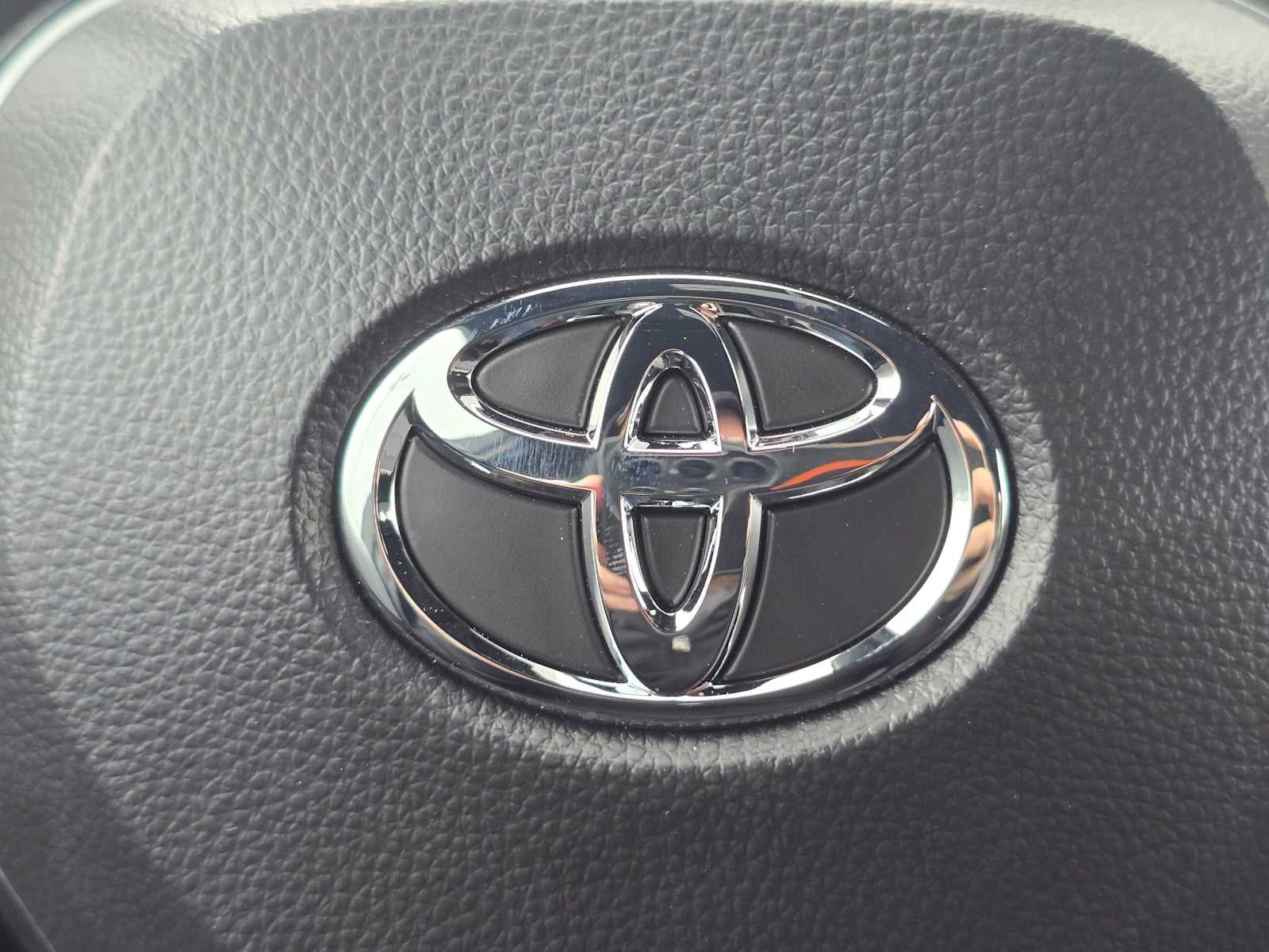 2027 Toyota Corolla SE