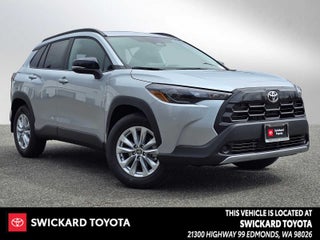 2026 Toyota Corolla Cross LE