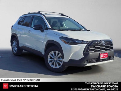 2026 Toyota Corolla Cross LE