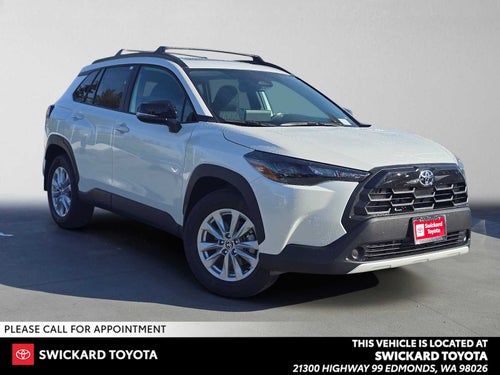 2026 Toyota Corolla Cross LE