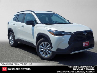 2026 Toyota Corolla Cross LE