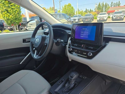 2026 Toyota Corolla Cross LE