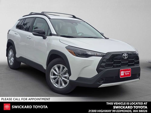2026 Toyota Corolla Cross LE