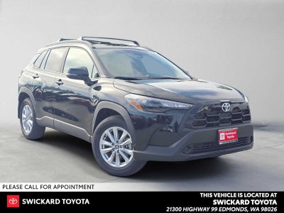 2026 Toyota Corolla Cross LE