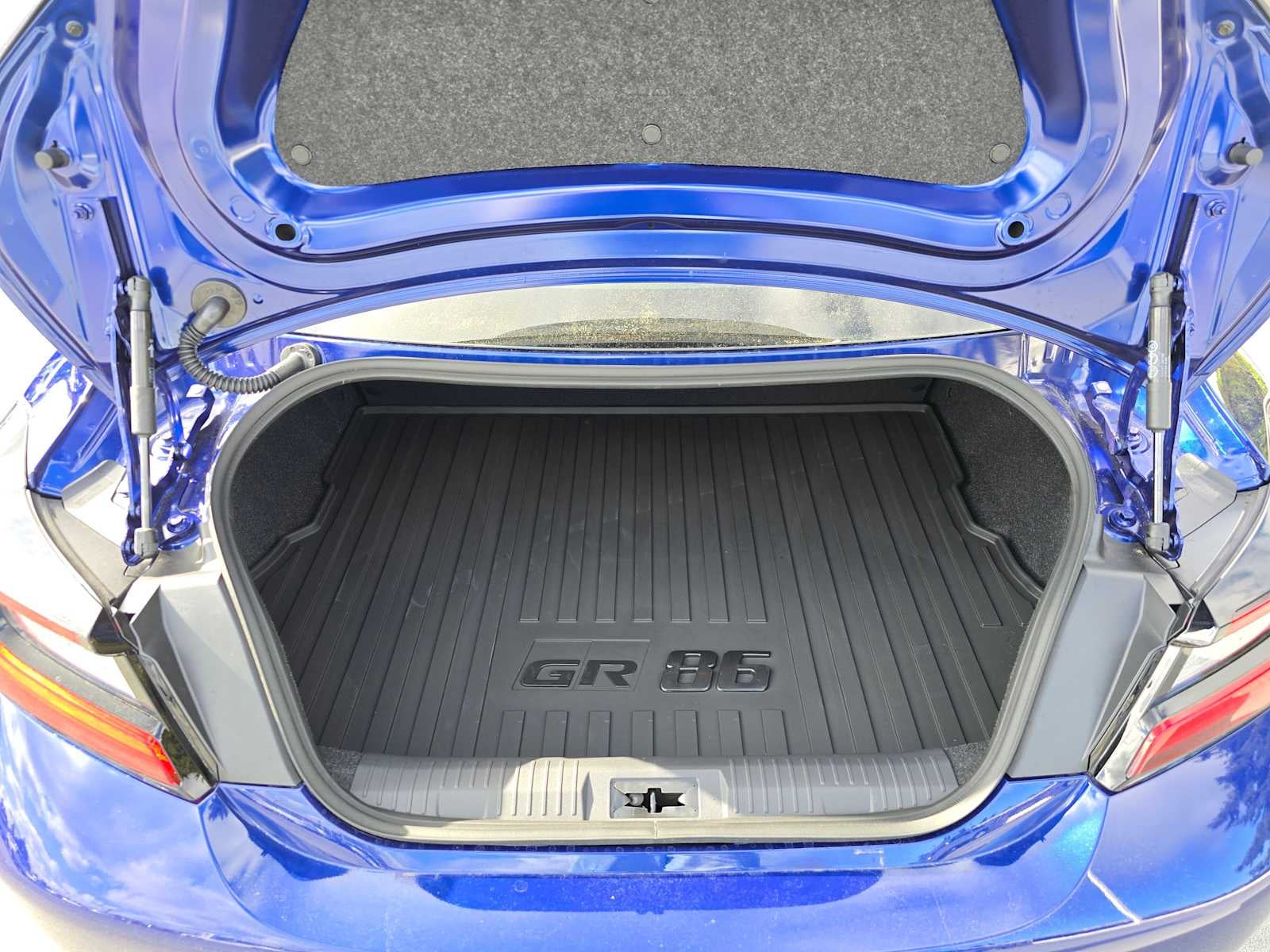 2026 Toyota GR86 Premium AT
