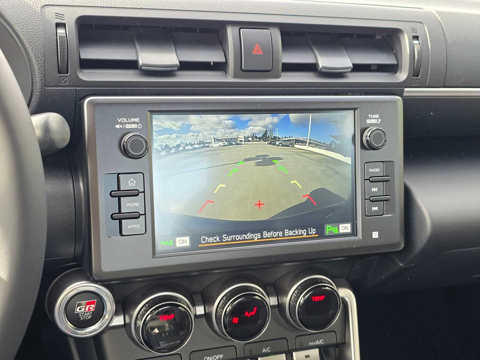 2026 Toyota GR86 Premium AT
