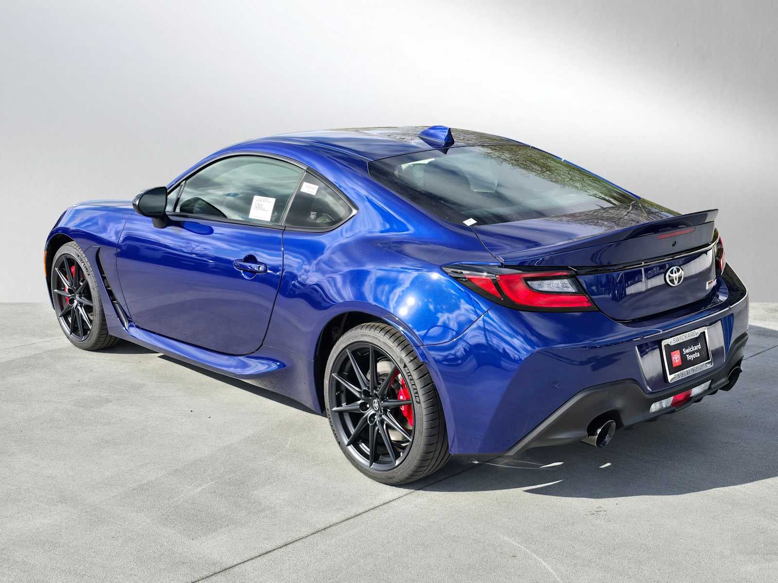 2026 Toyota GR86 Premium AT