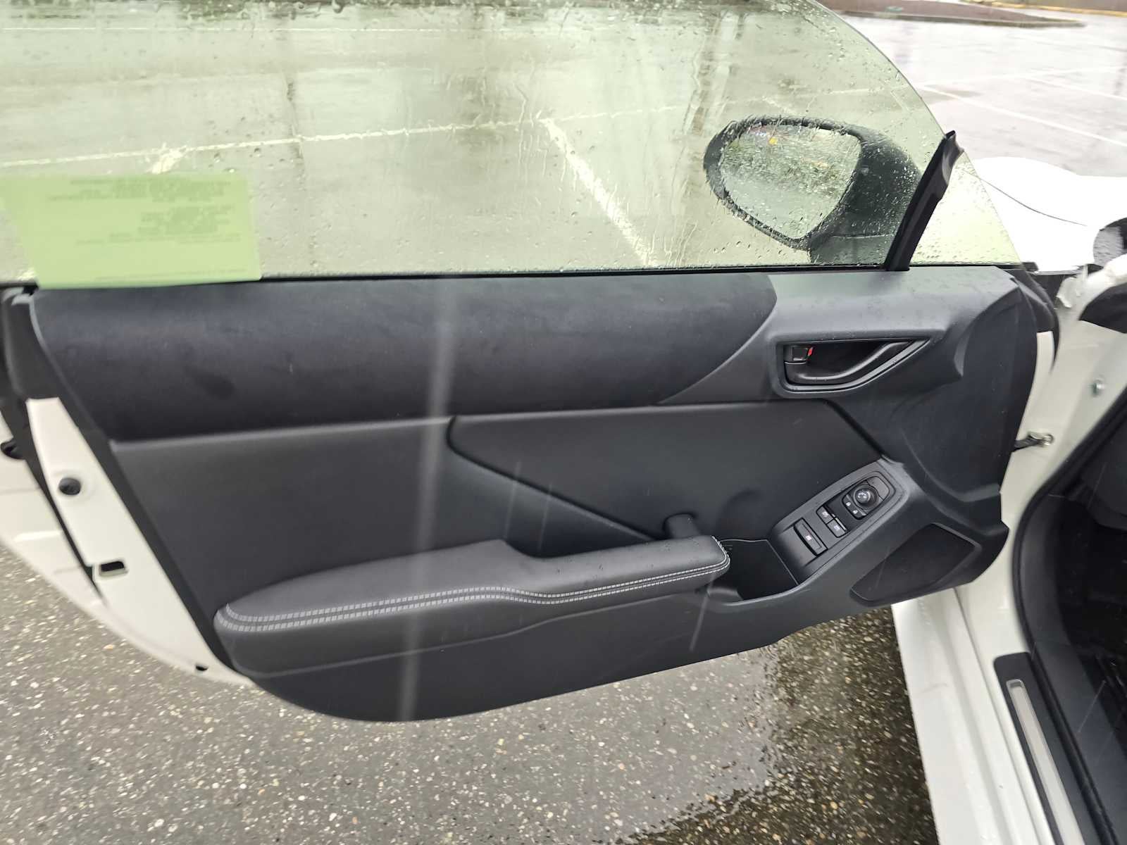 2026 Toyota GR86 Premium MT