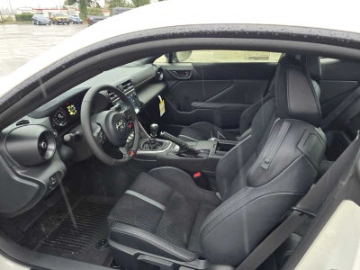 2026 Toyota GR86 Premium MT