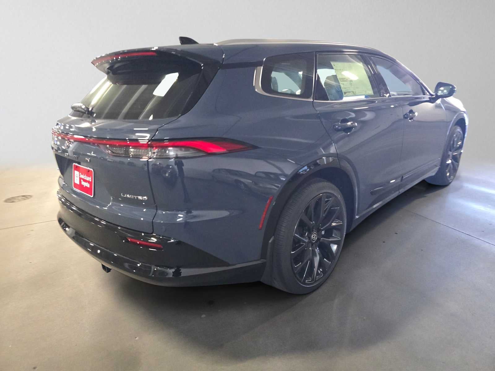 2026 Toyota Toyota Crown Signia Limited
