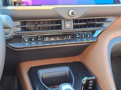 2026 Toyota Toyota Crown Signia Limited