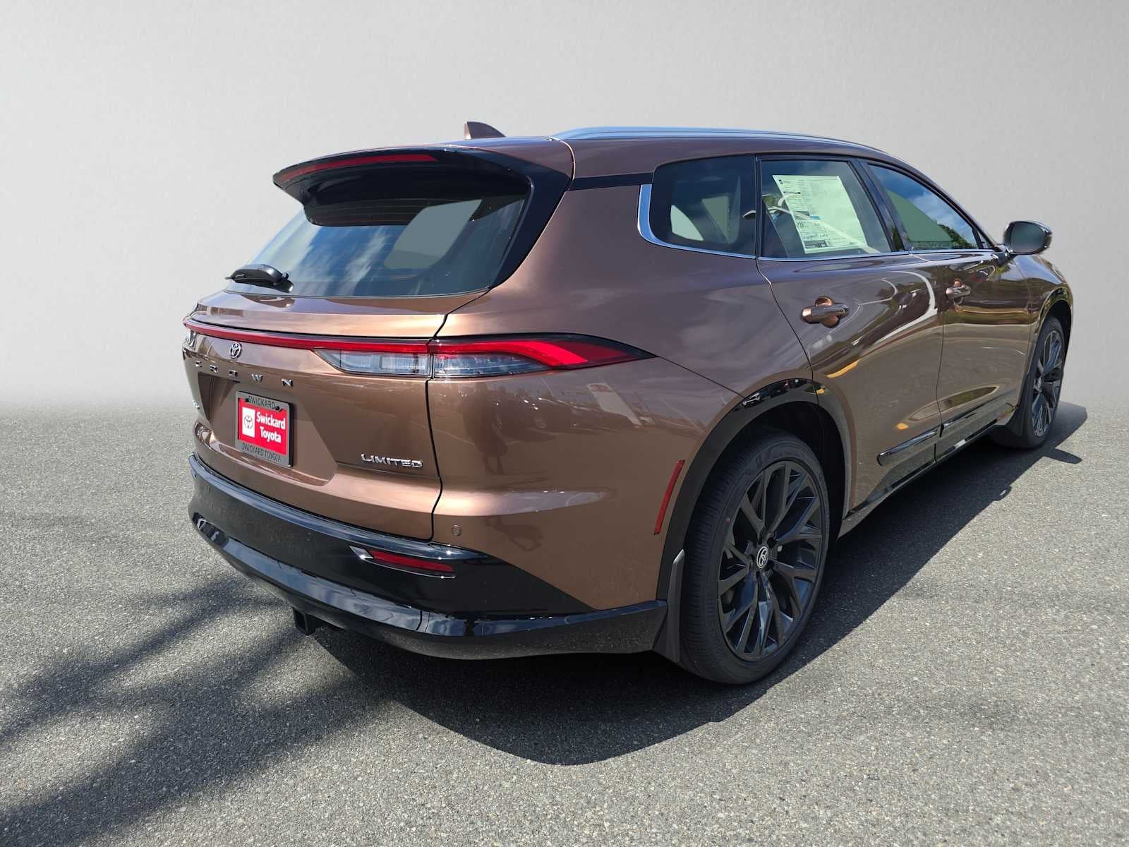 2026 Toyota Toyota Crown Signia Limited