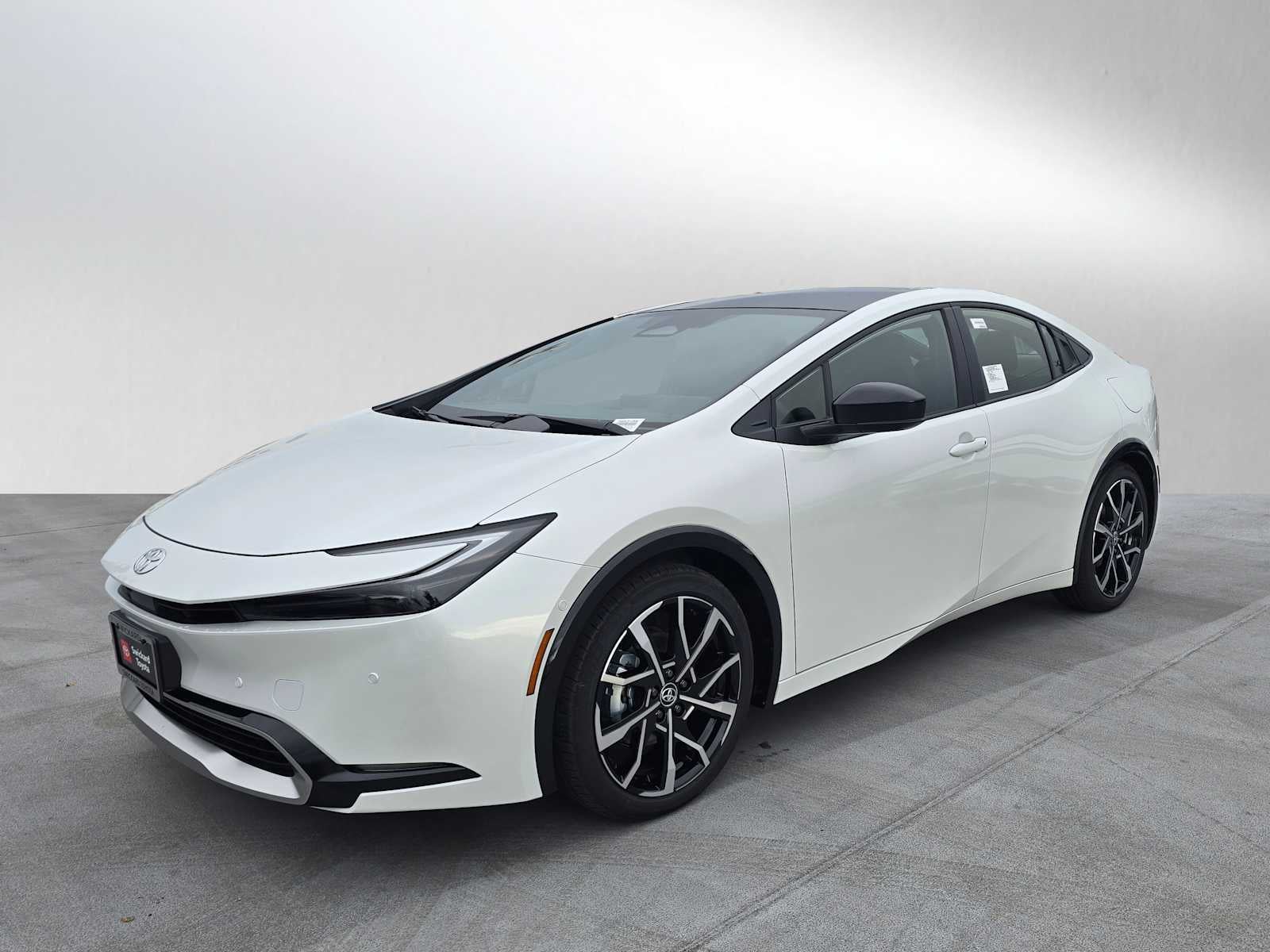 2026 Toyota Prius Plug-in Hybrid XSE