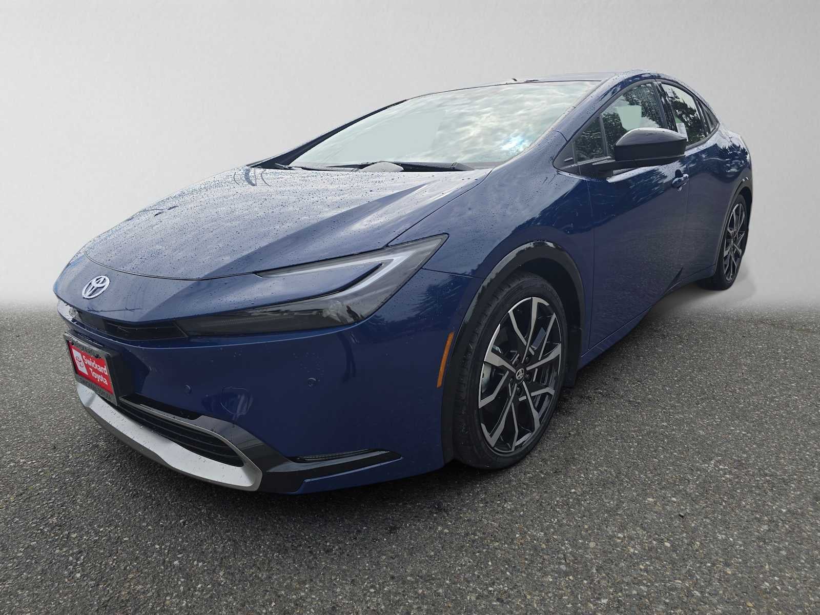 2027 Toyota Prius Plug-in Hybrid XSE Premium