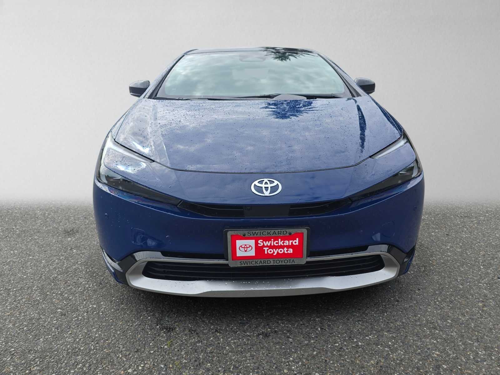 2027 Toyota Prius Plug-in Hybrid XSE Premium