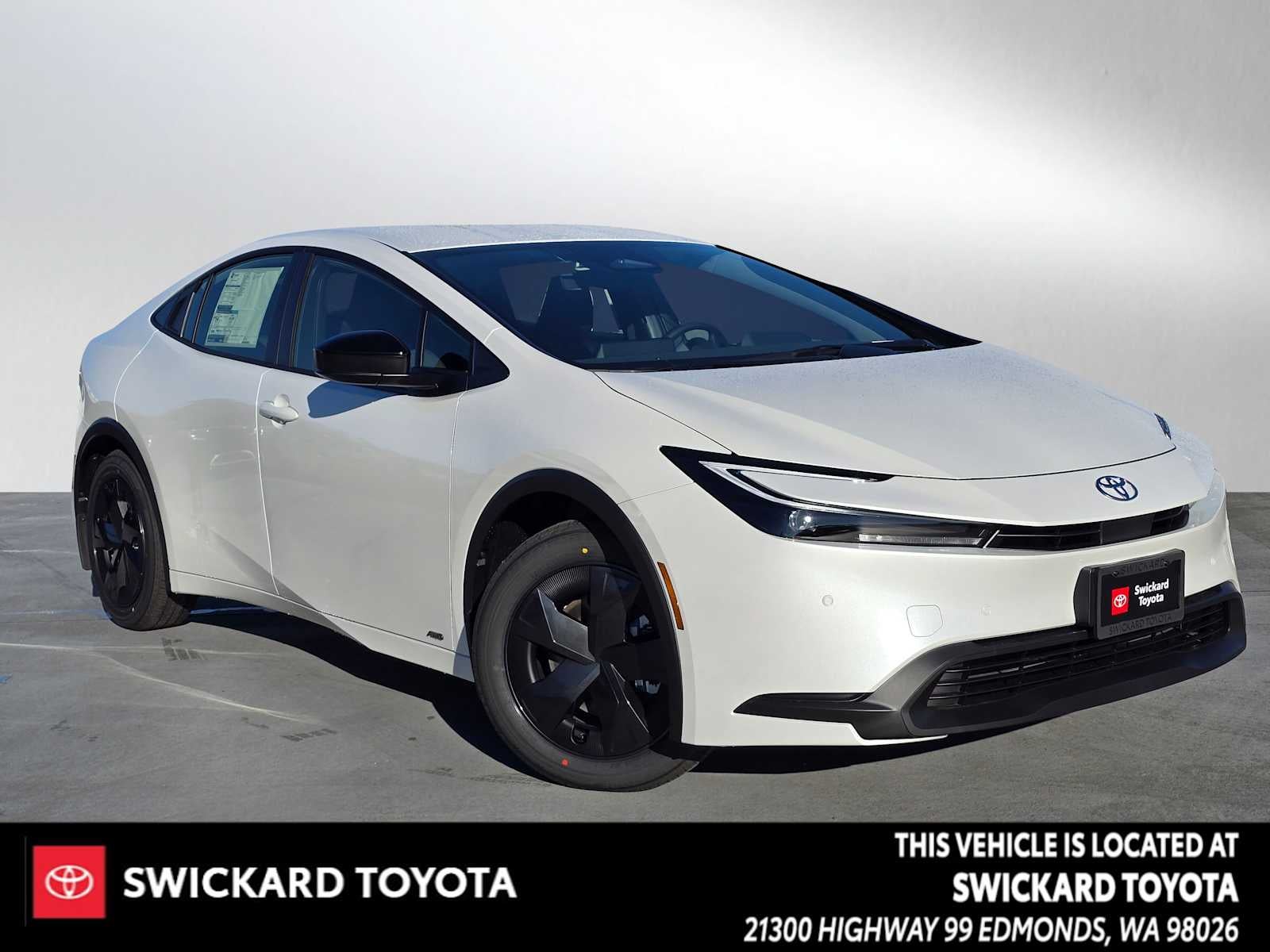 2026 Toyota Prius LE AWD