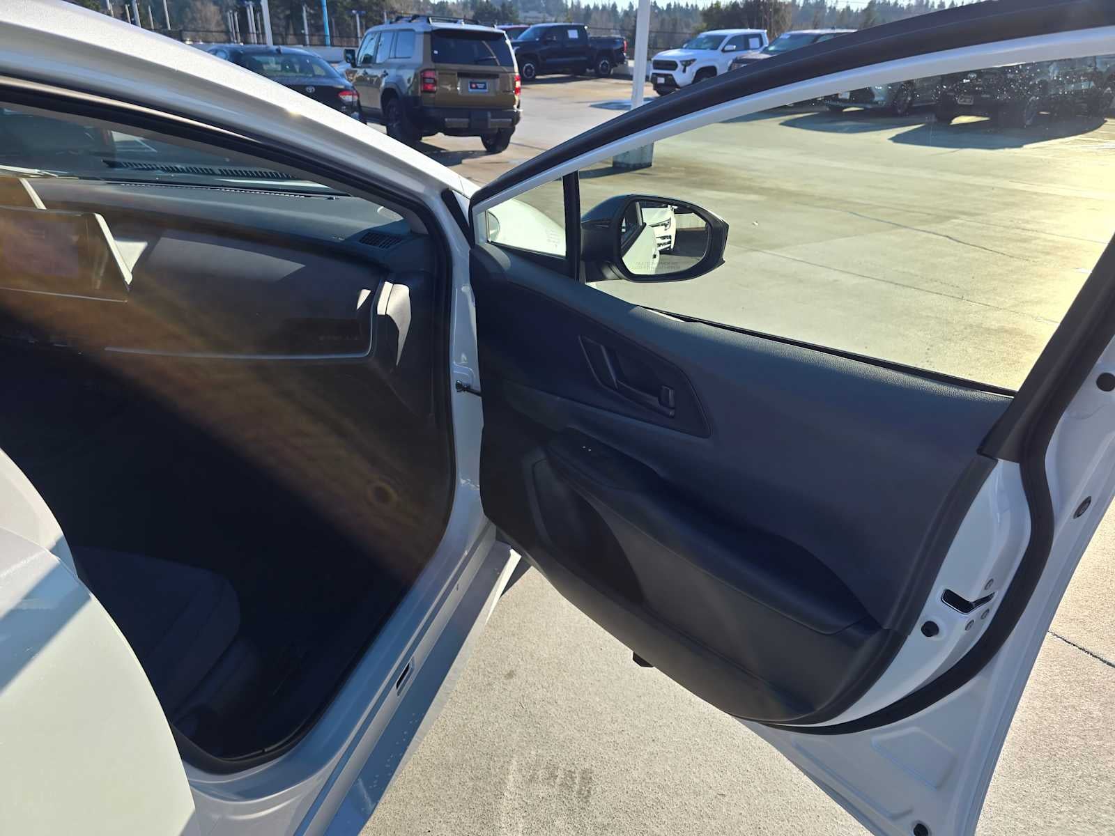 2026 Toyota Prius LE AWD