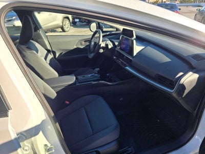 2026 Toyota Prius LE AWD