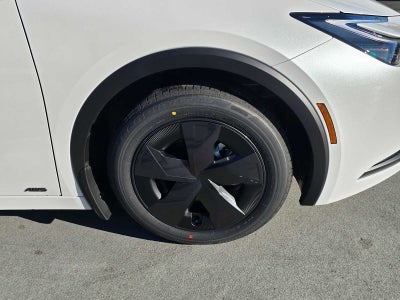 2026 Toyota Prius LE AWD