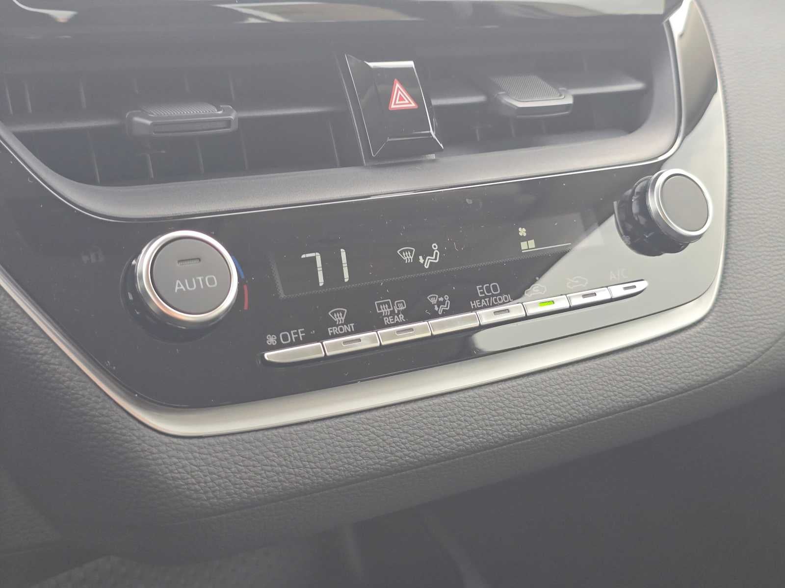 2027 Toyota Corolla LE