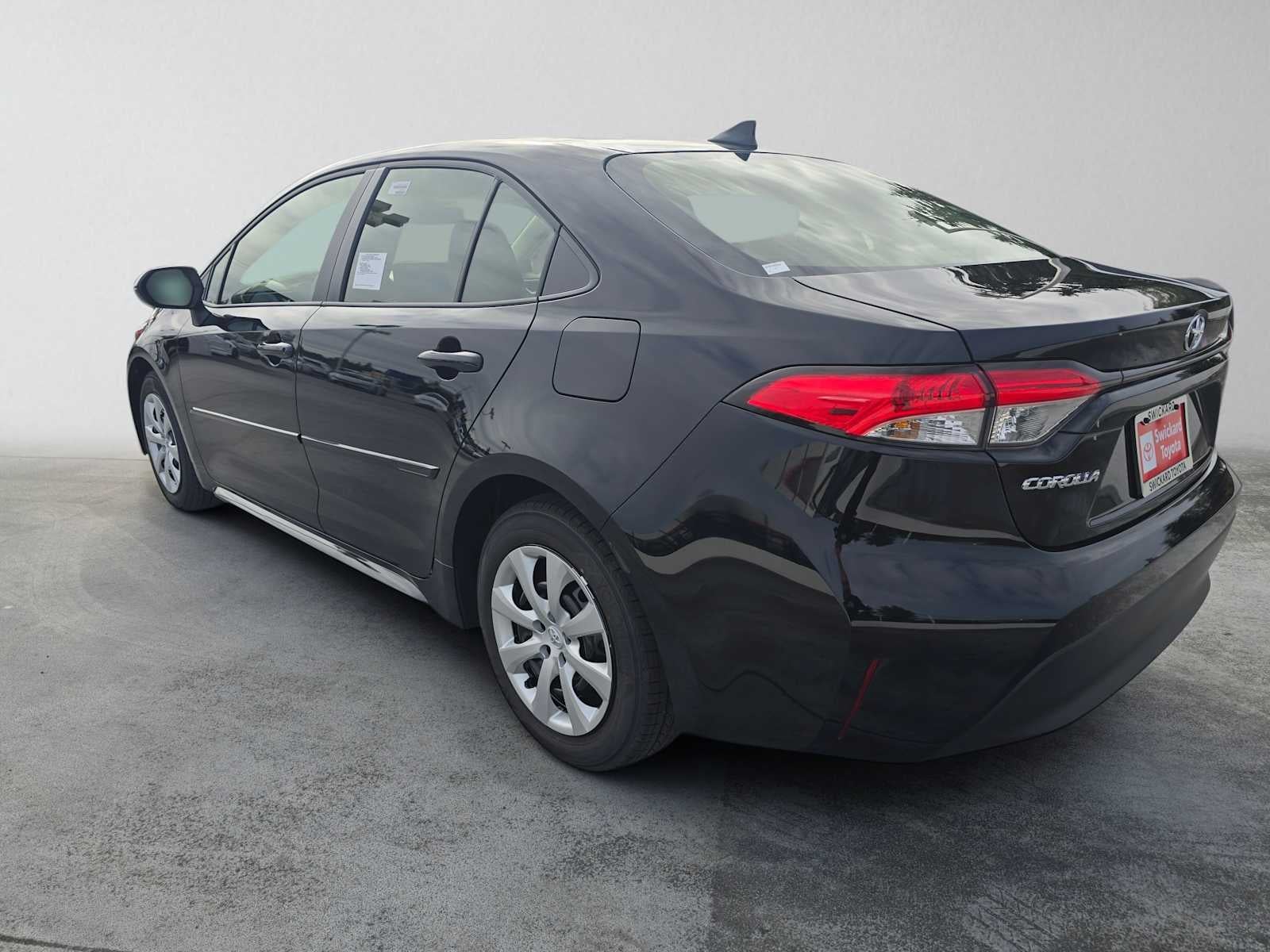 2027 Toyota Corolla LE