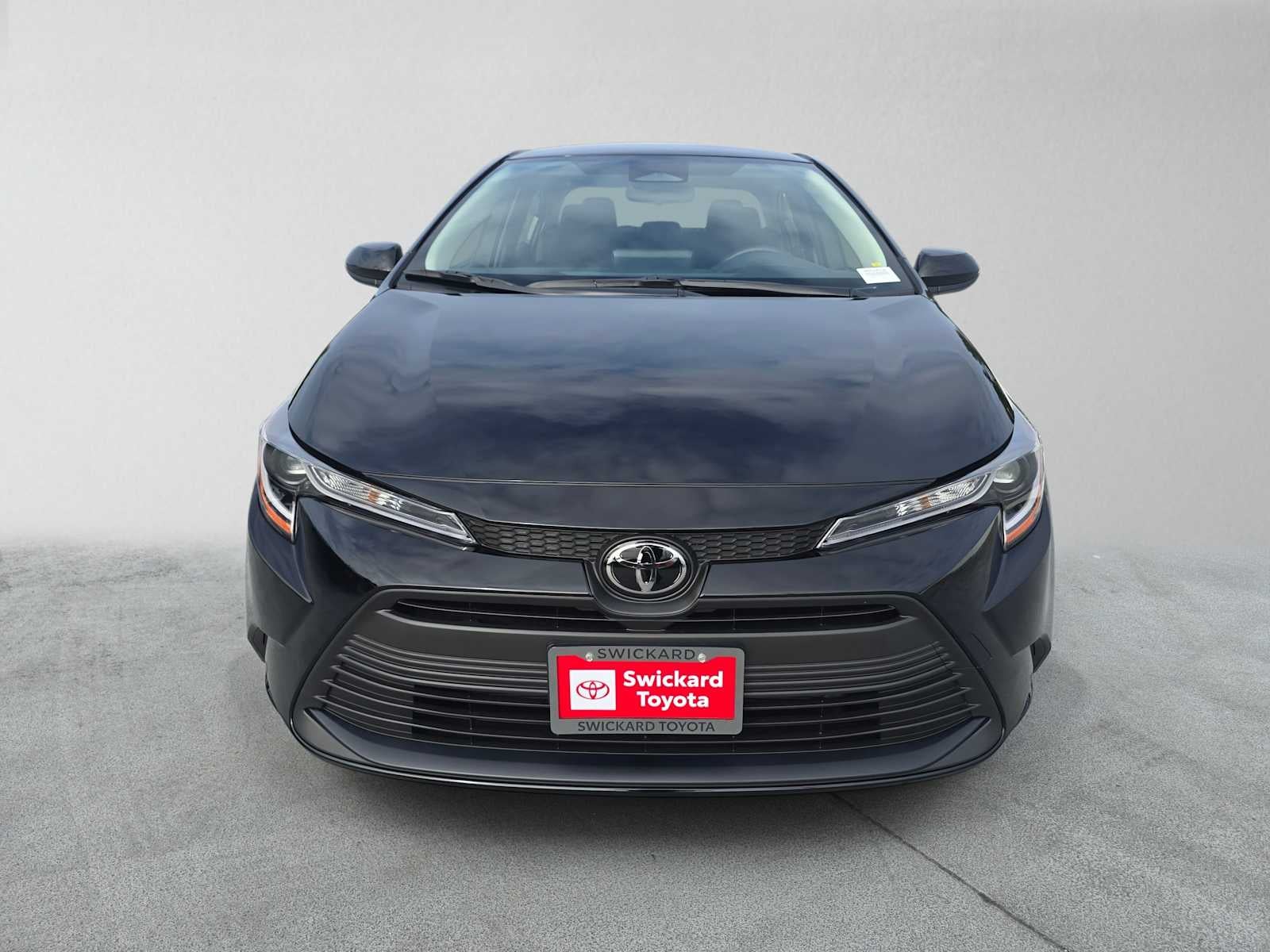 2027 Toyota Corolla LE