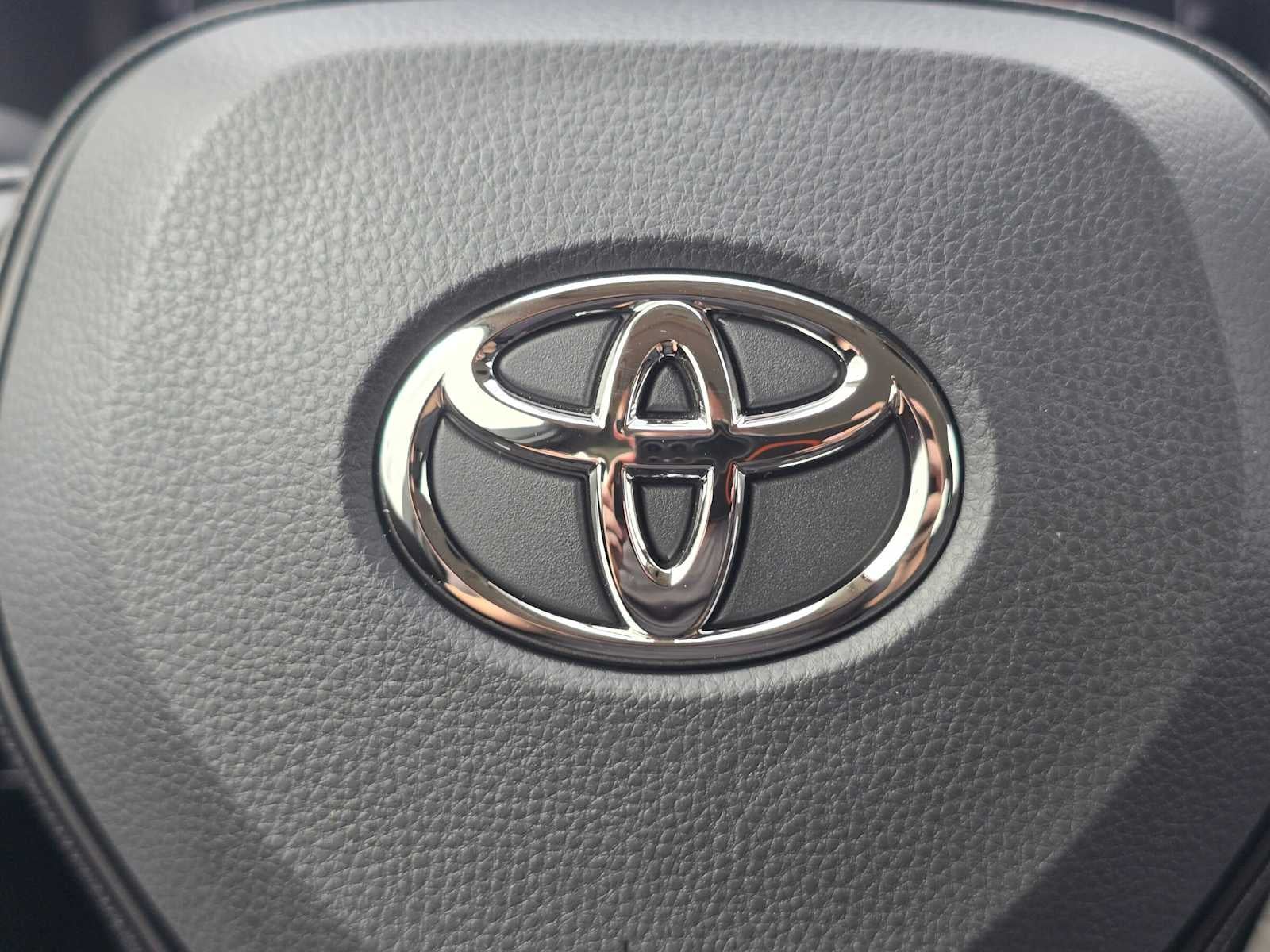 2027 Toyota Corolla LE