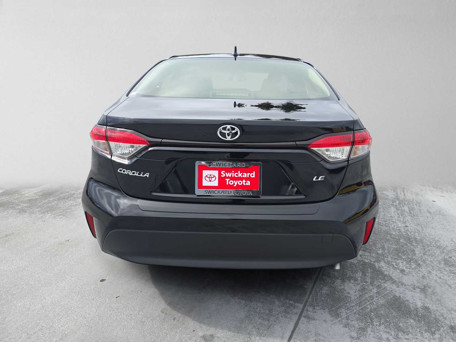 2027 Toyota Corolla LE