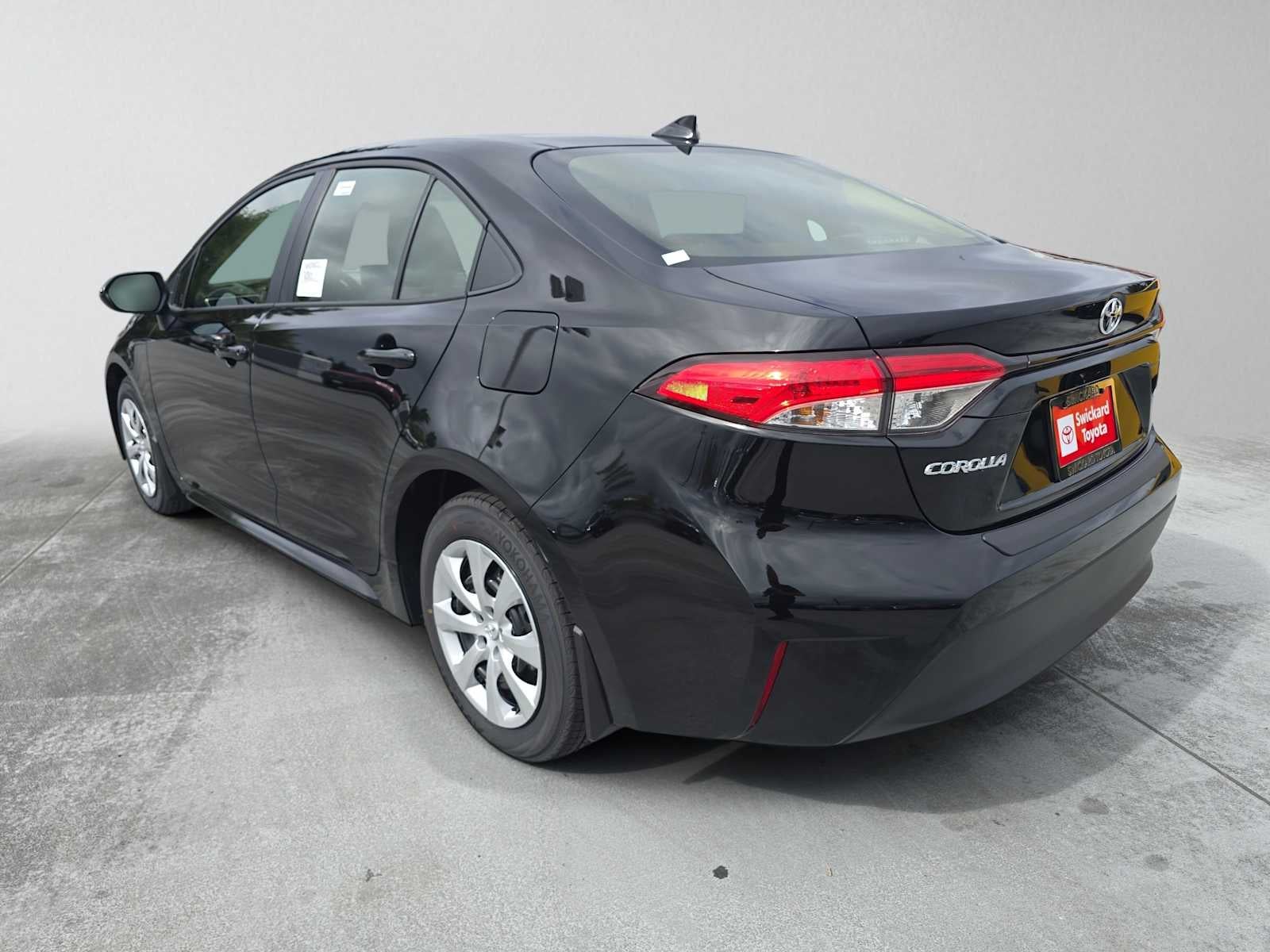 2027 Toyota Corolla LE