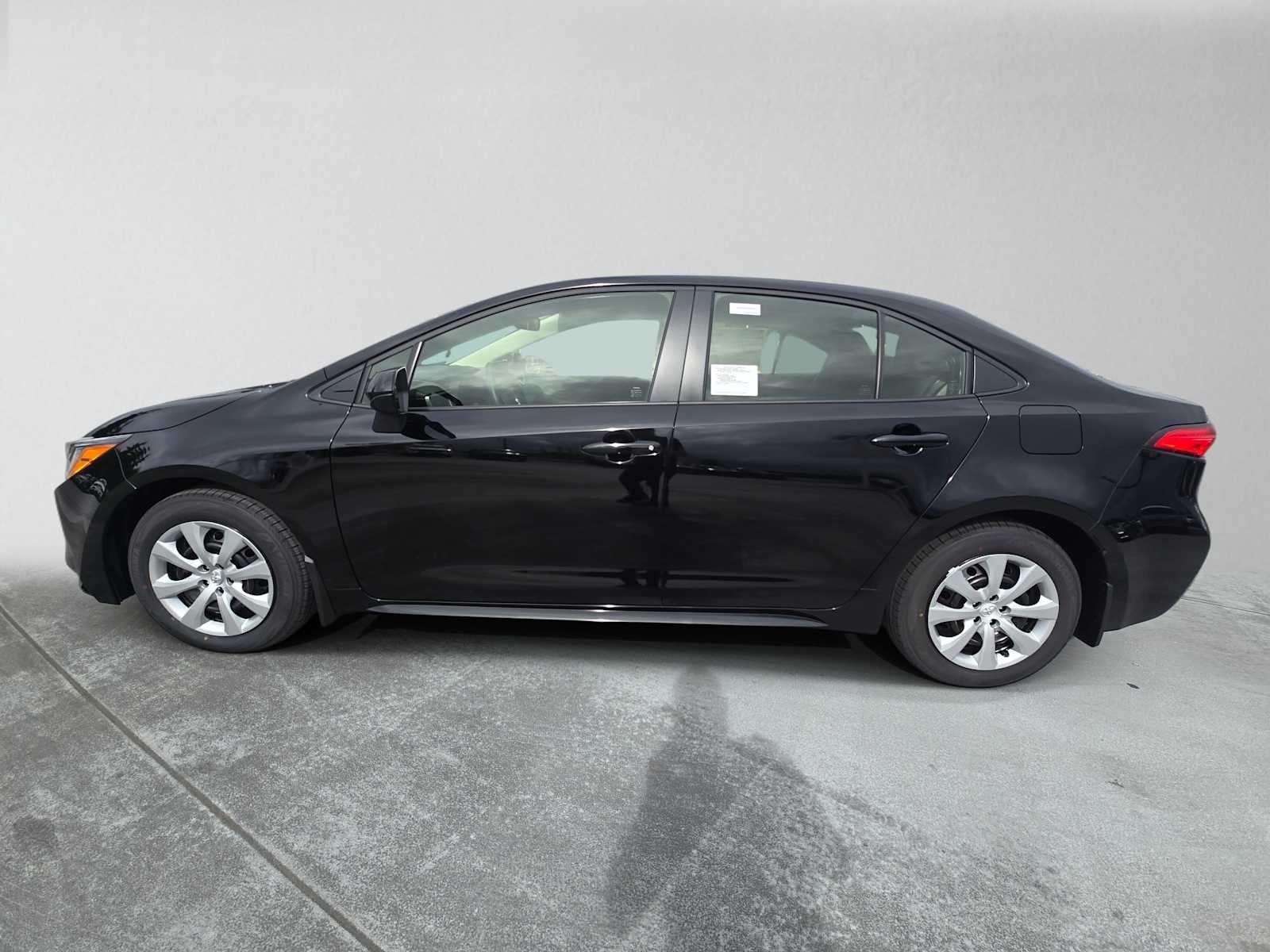 2027 Toyota Corolla LE