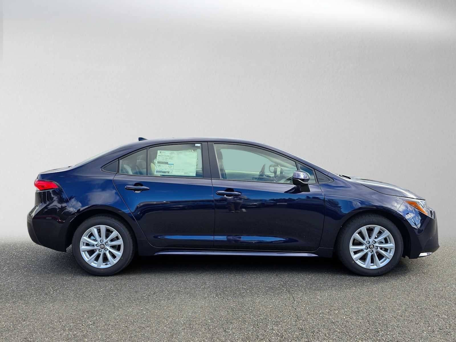 2027 Toyota Corolla LE