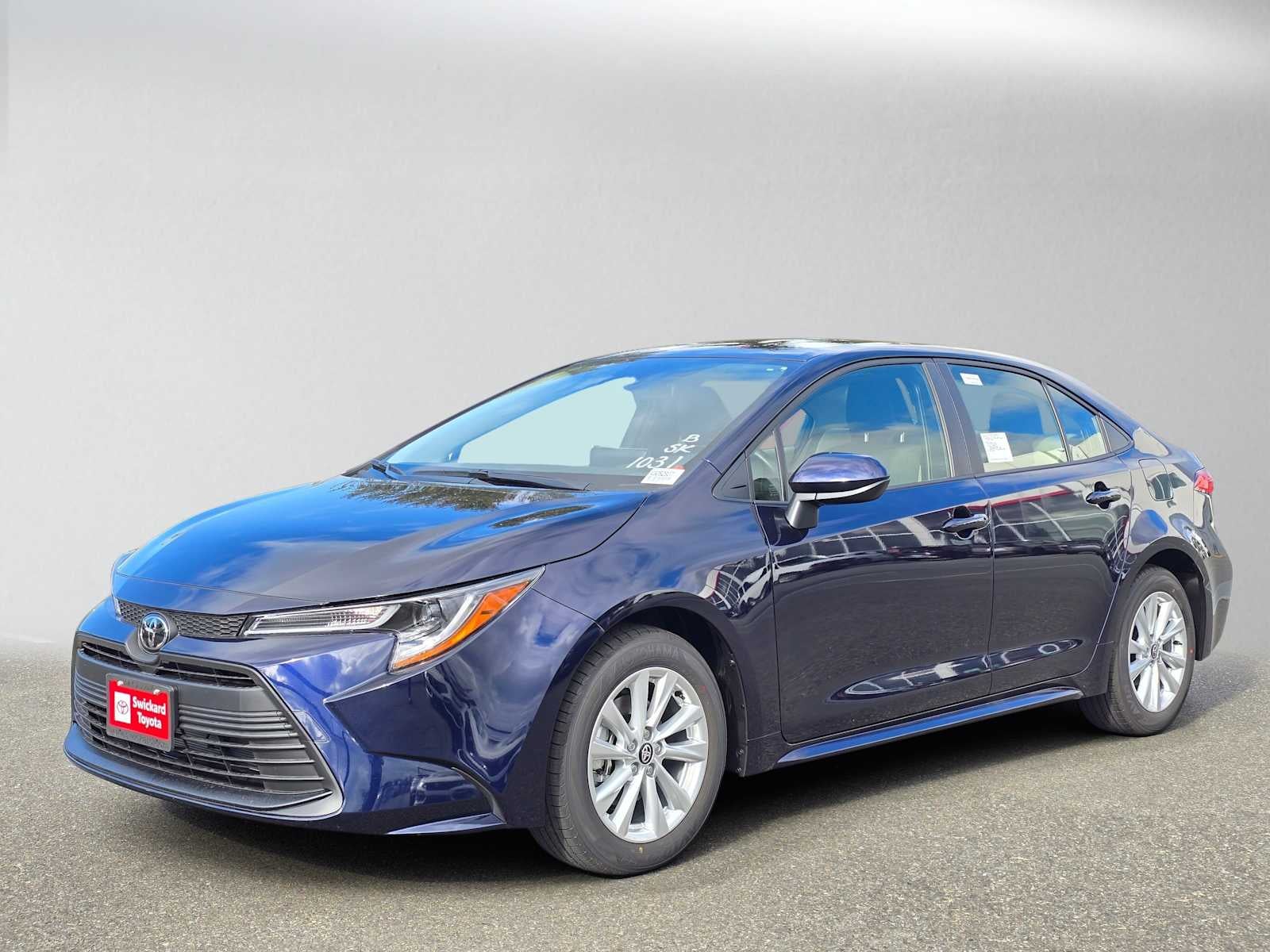 2027 Toyota Corolla LE