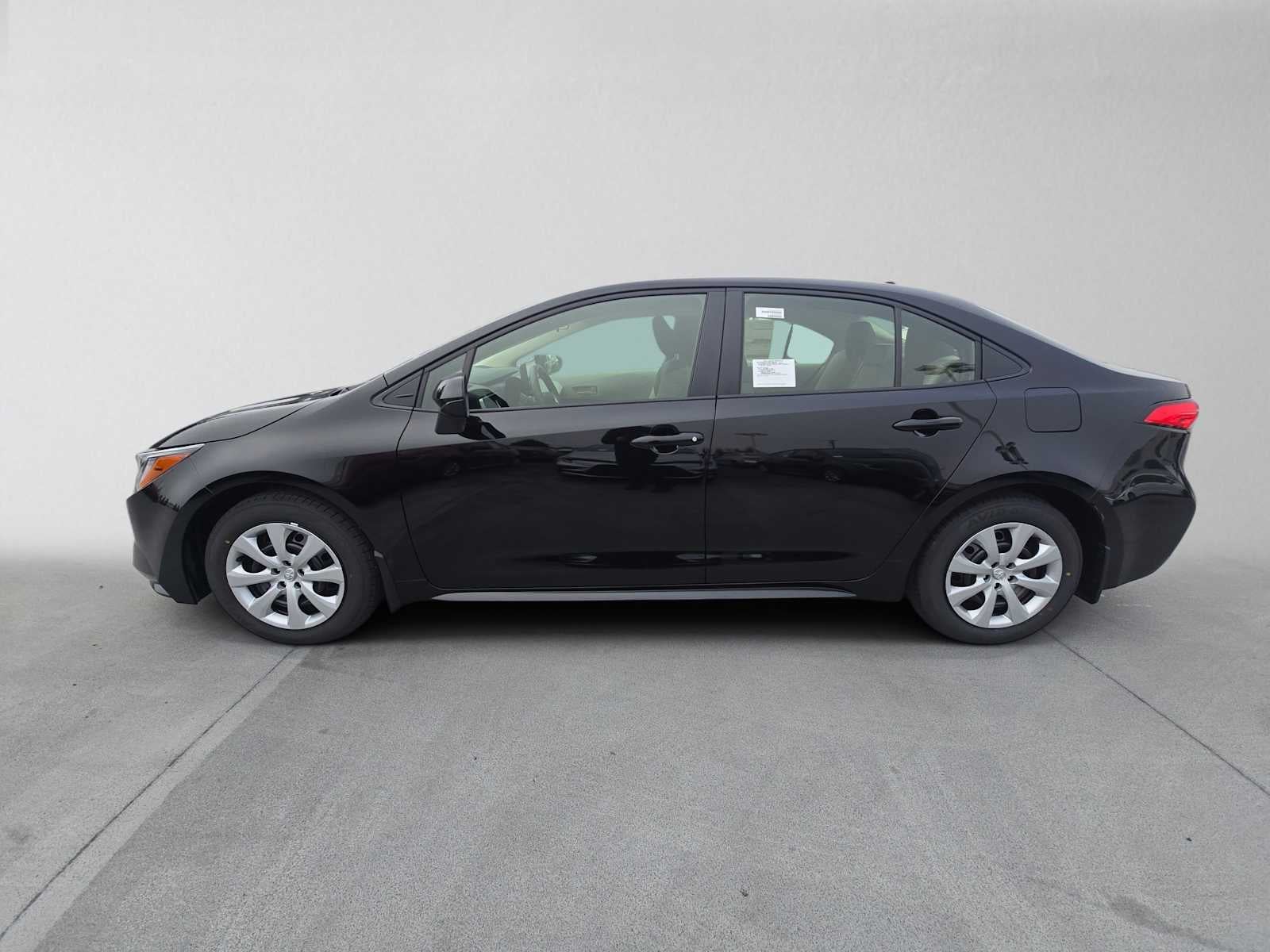 2027 Toyota Corolla LE