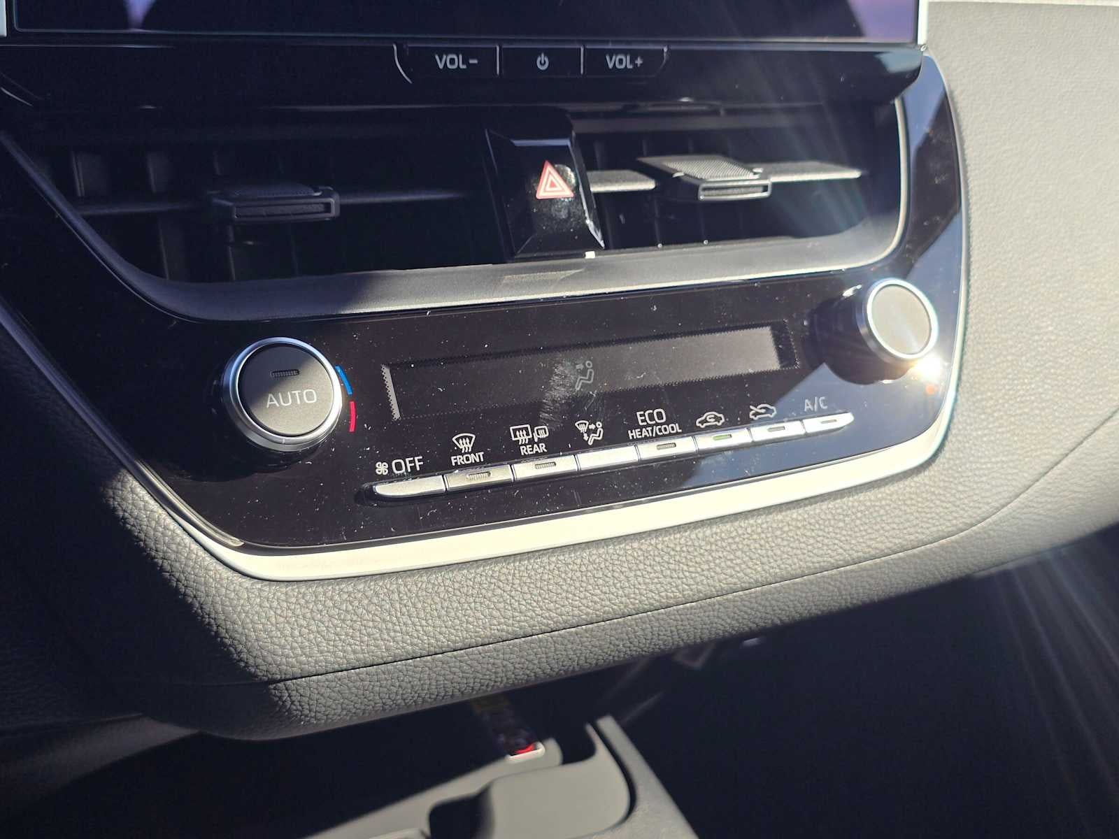 2027 Toyota Corolla SE