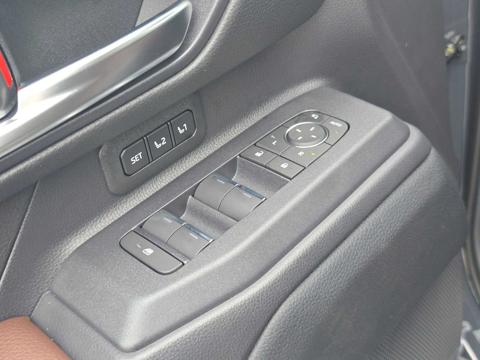 2027 Toyota Land Cruiser Base