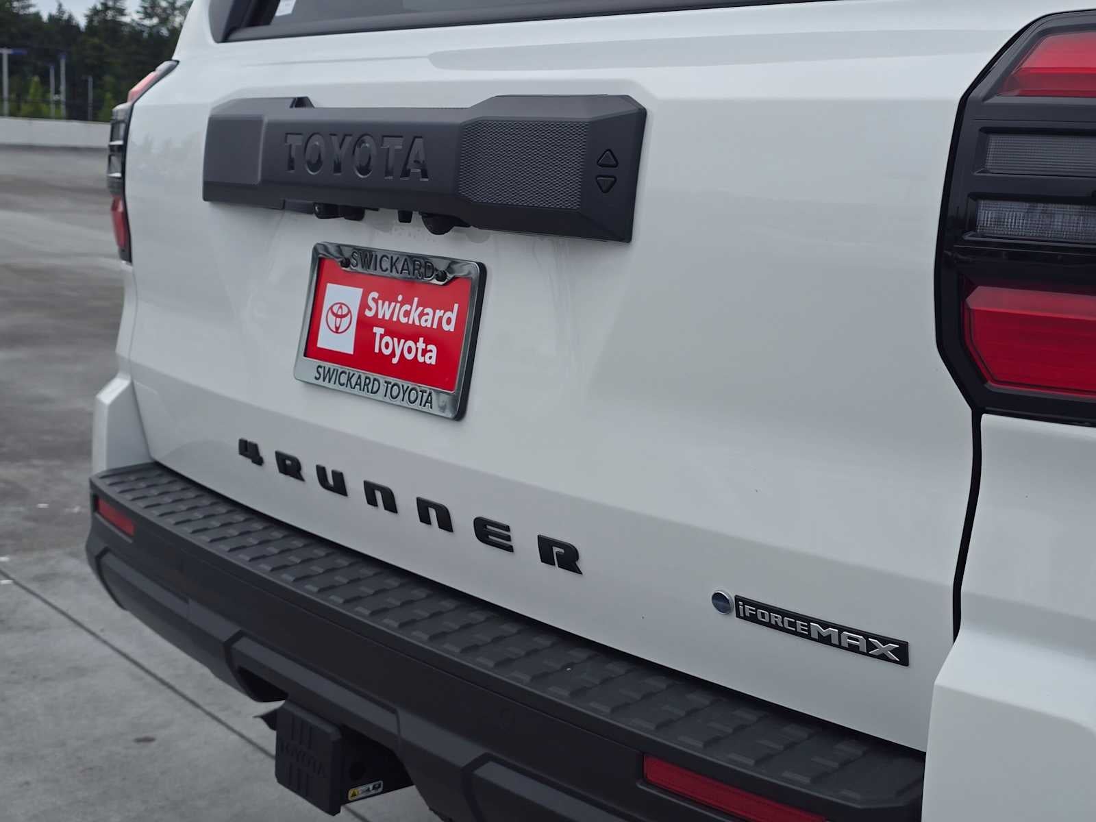 2026 Toyota 4Runner i-FORCE MAX 4Runner TRD Off-Road Premium