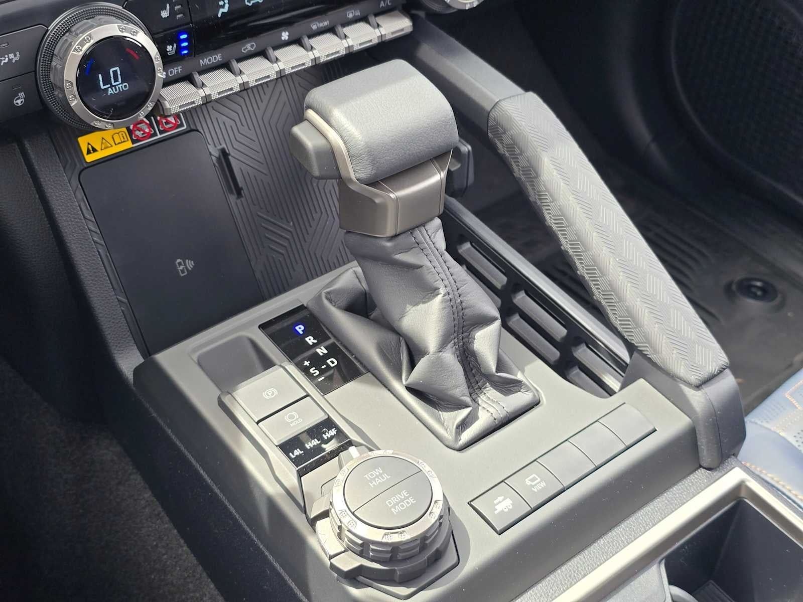 2026 Toyota 4Runner i-FORCE MAX 4Runner Platinum