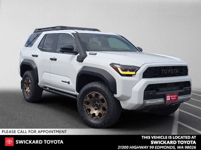 2026 Toyota 4Runner i-FORCE MAX 4Runner Trailhunter