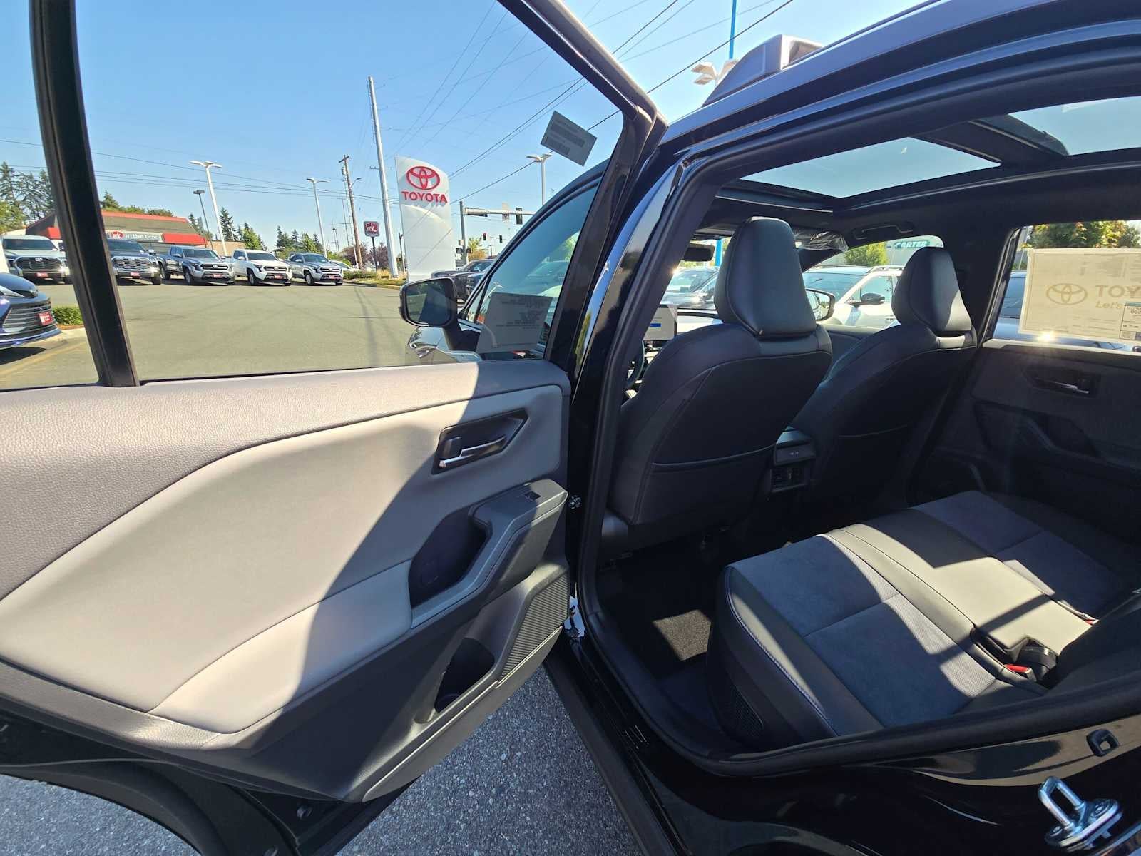 2026 Toyota RAV4 XSE