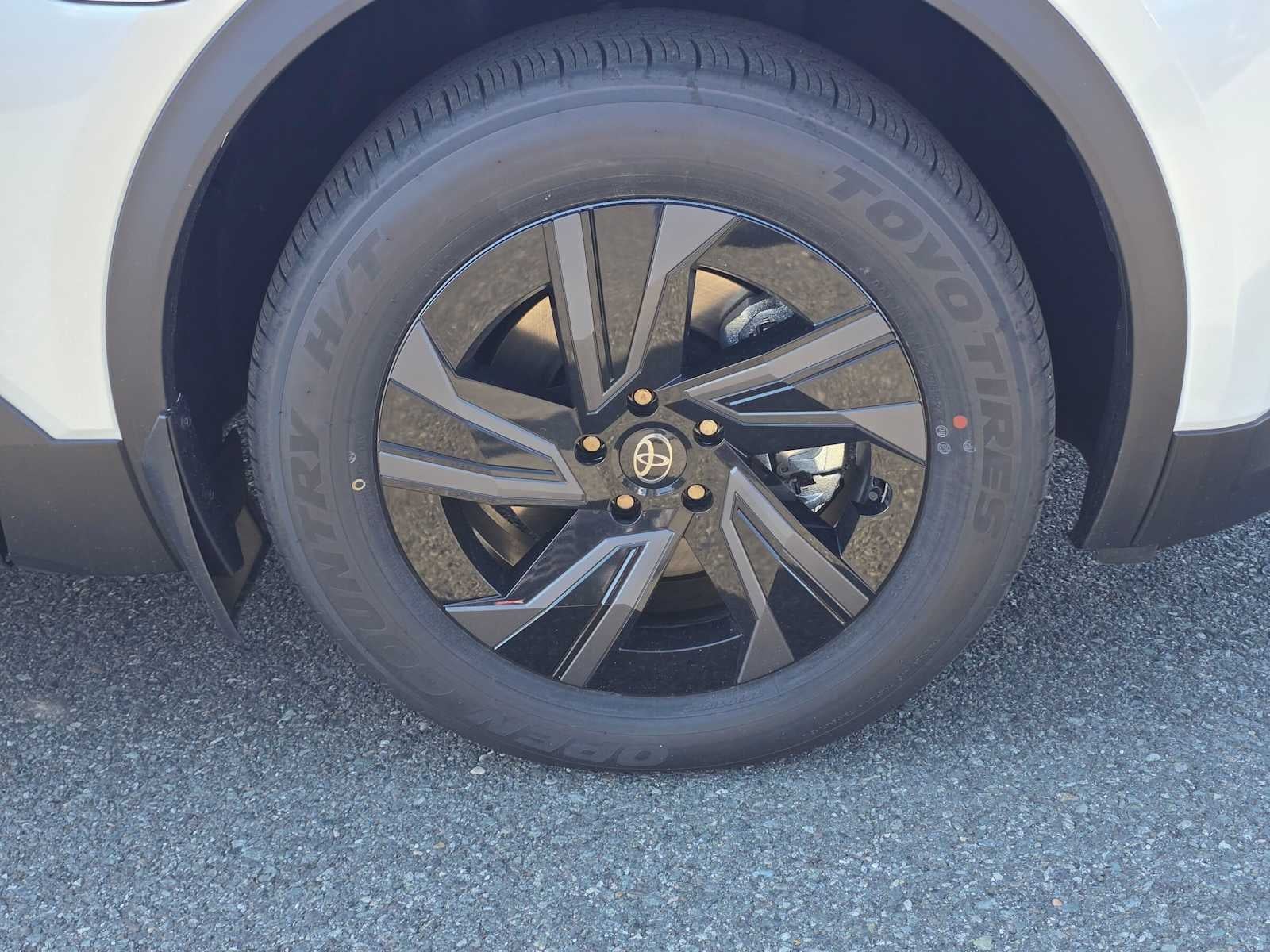 2026 Toyota C-HR SE
