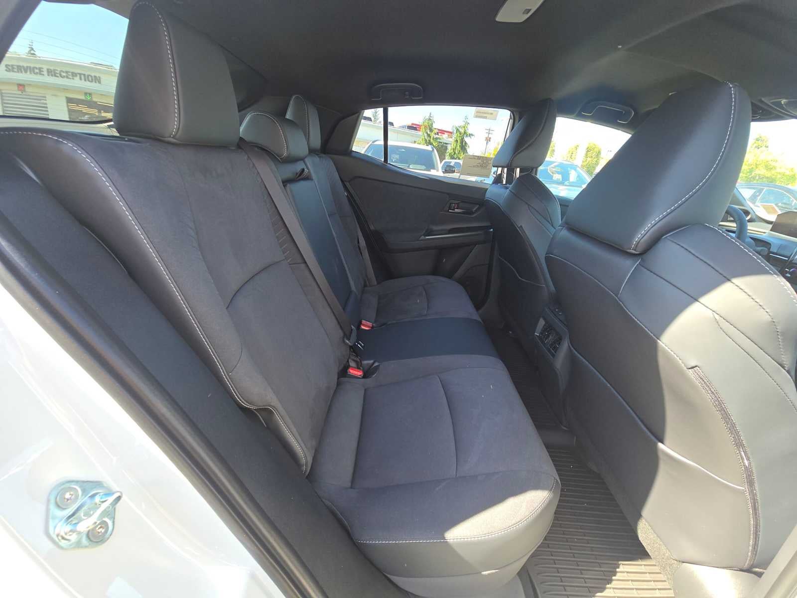 2026 Toyota C-HR XSE