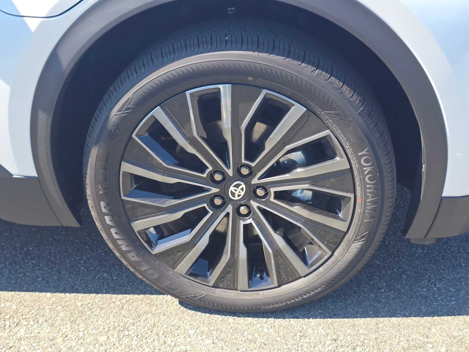 2026 Toyota C-HR XSE