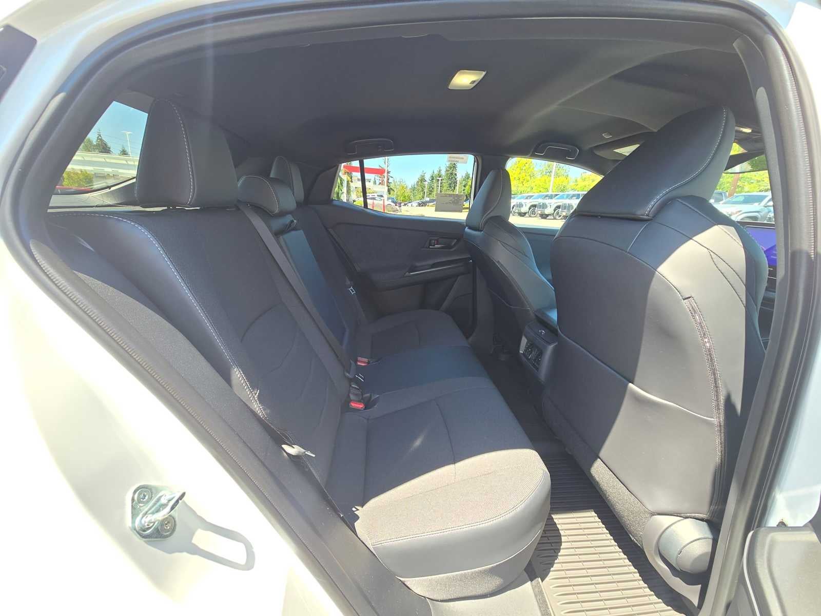 2026 Toyota C-HR SE