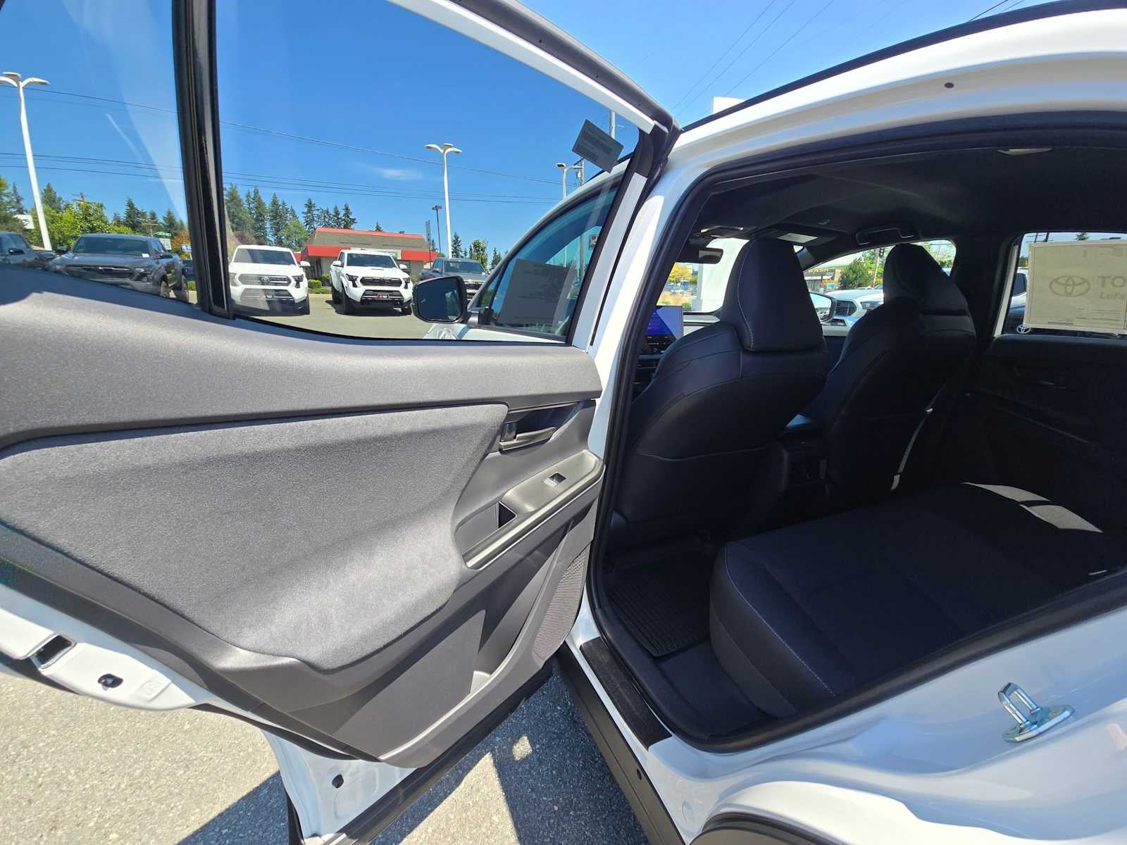 2026 Toyota C-HR SE