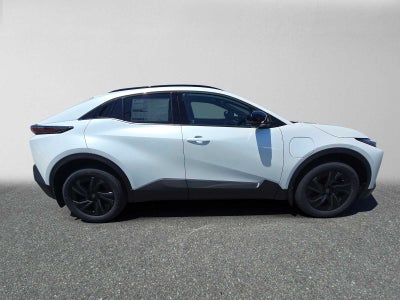 2026 Toyota C-HR SE
